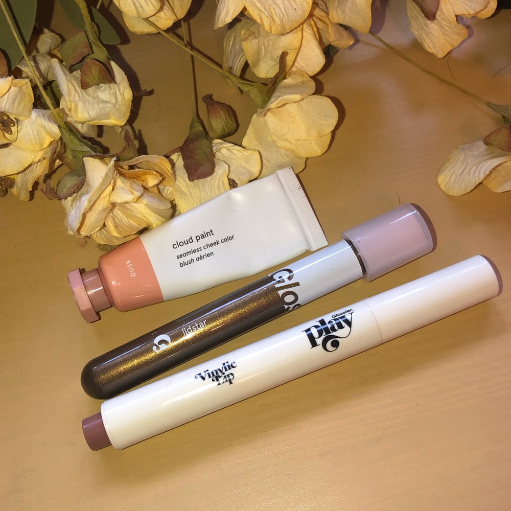 4 for $25 glossier makeup set